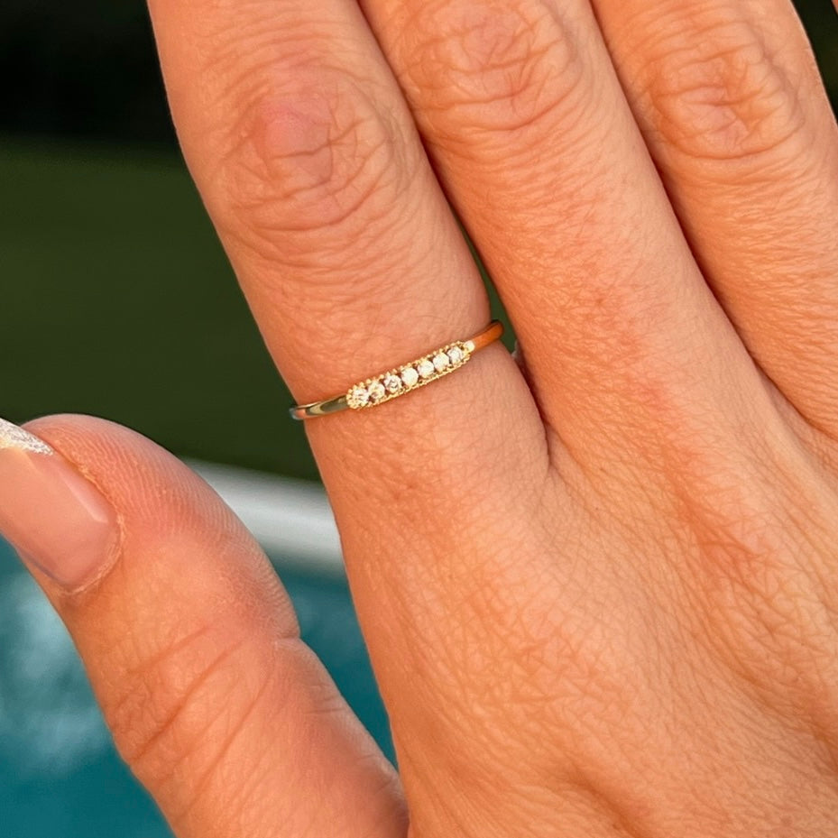 Dainty Single Ring